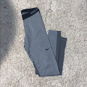 Nike Pro Workout Leggings